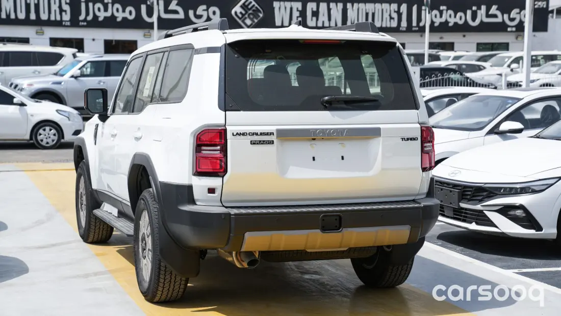 Toyota Prado All-Rounder 2026 Model Year 2.4L Petrol White Exterior Black Interior For Export in Dubai - Photo 9