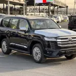 TOYOTA Land Cruiser LC300 VX 2026 4.0L - Black Exterior Beige Interior (Omani) - Thumbnail 3