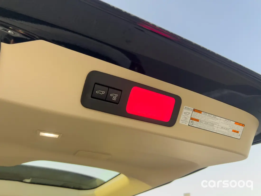 TOYOTA Land Cruiser LC300 VX 2026 4.0L - Black Exterior Beige Interior (Omani) - Photo 9