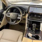 TOYOTA Land Cruiser LC300 VX 2026 4.0L - Black Exterior Beige Interior (Omani) - Thumbnail 16