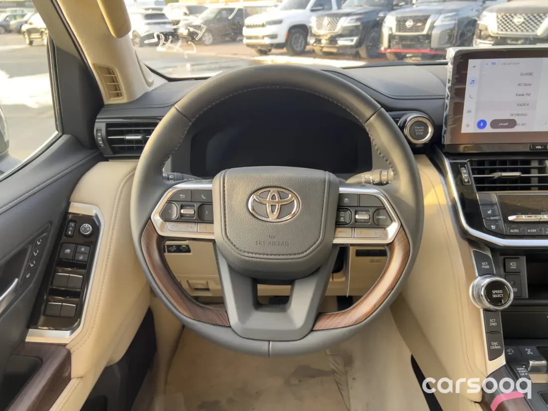 TOYOTA Land Cruiser LC300 VX 2026 4.0L - Black Exterior Beige Interior (Omani) - Photo 20