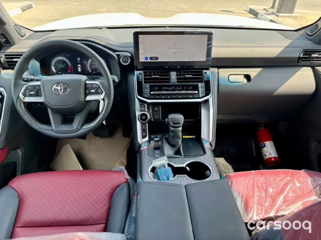 تويوتا لاند كروزر VXR سعة 3.5 لتر توين توربو V6 هايبرد 4WD موديل 2026 أوتوماتيك أبيض - Photo 14
