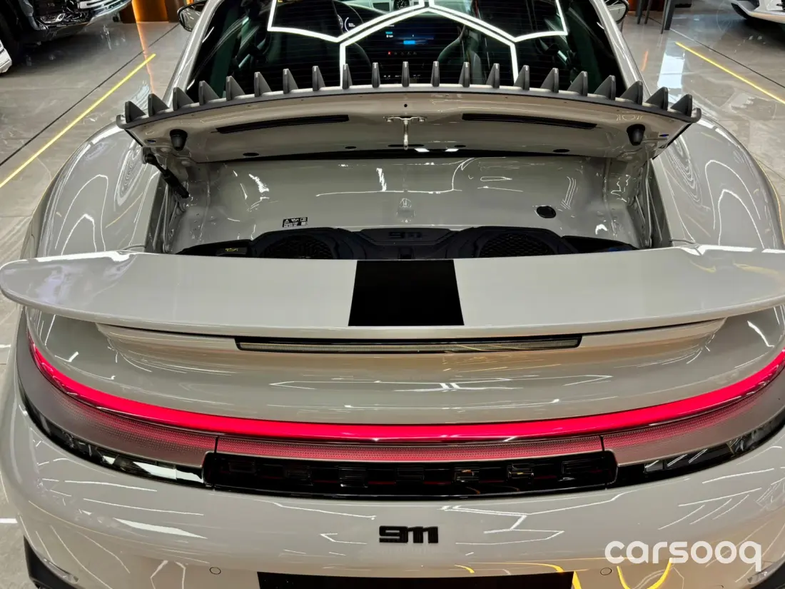 بورش 911 توربو اس موديل 2026 3.6 لتر T-Hybrid كوبيه دفع كلي  رمادي ناردو - Photo 5