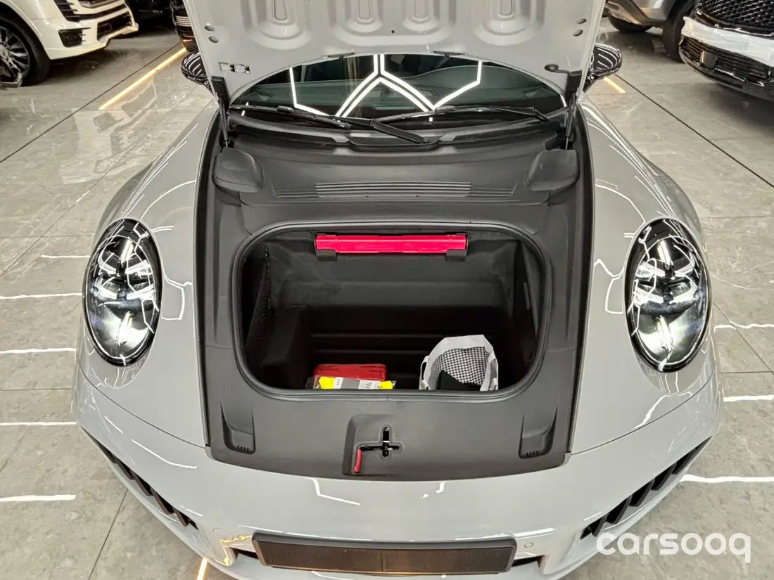 بورش 911 توربو اس موديل 2026 3.6 لتر T-Hybrid كوبيه دفع كلي  رمادي ناردو - Photo 22