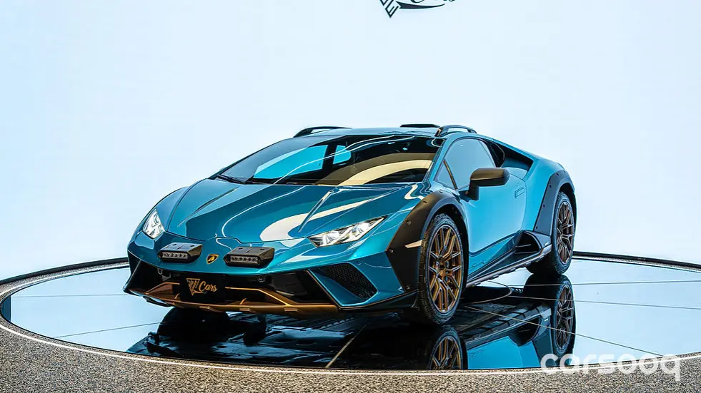 Lamborghini Huracan Sterrato 5.2L V10 Blue - 2024 GCC Specs - Photo 1