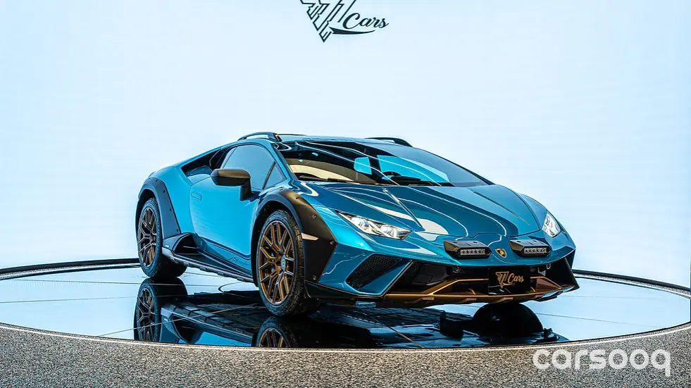 Lamborghini Huracan Sterrato 5.2L V10 Blue - 2024 GCC Specs - Photo 3