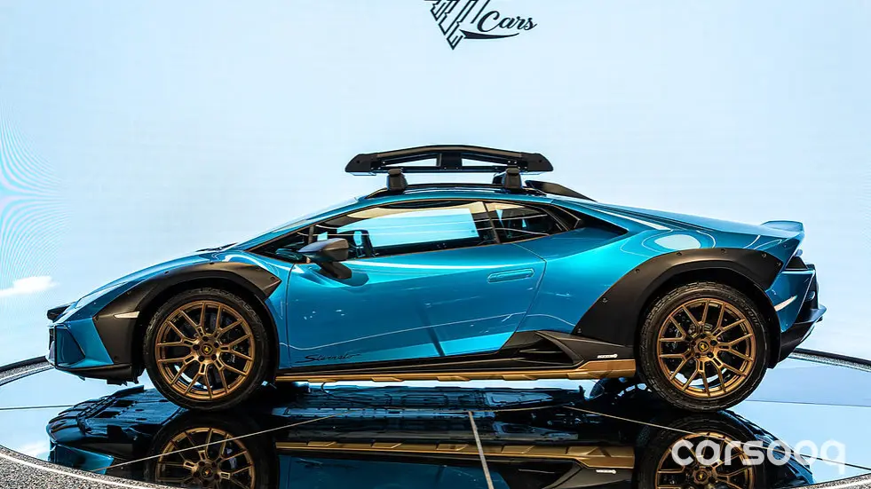 Lamborghini Huracan Sterrato 5.2L V10 Blue - 2024 GCC Specs - Photo 7