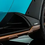 Lamborghini Huracan Sterrato 5.2L V10 Blue - 2024 GCC Specs - Thumbnail 9