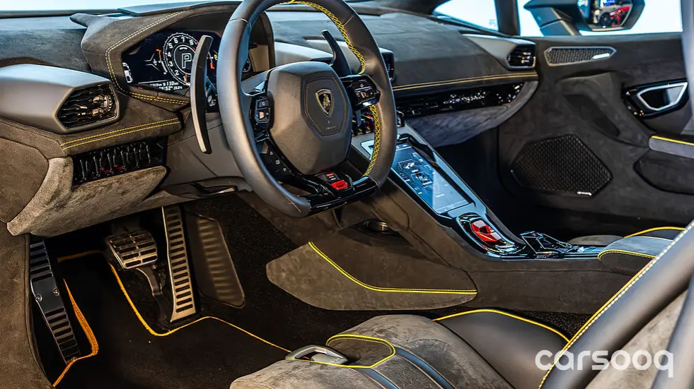 Lamborghini Huracan Sterrato 5.2L V10 Blue - 2024 GCC Specs - Photo 10