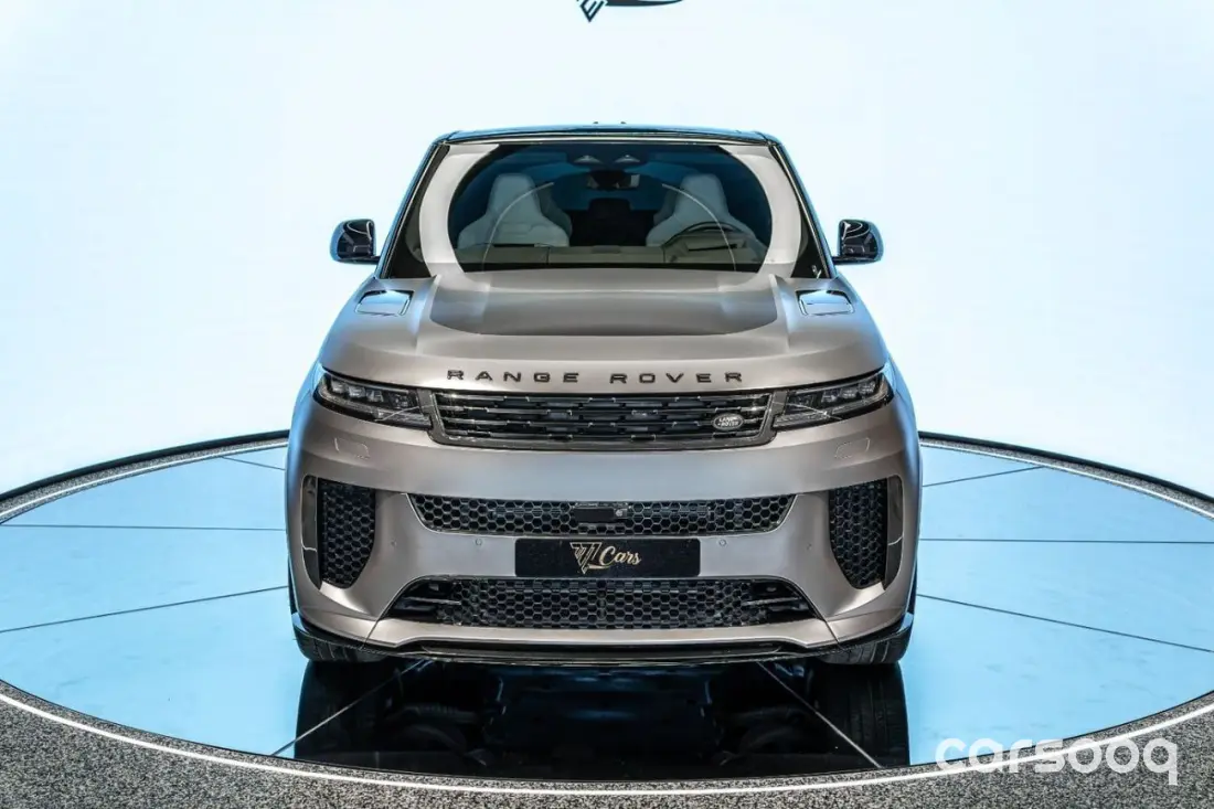 Range Rover Sport SV Edition One 4.4L V8 Silver - 2024 GCC Specs - Photo 3