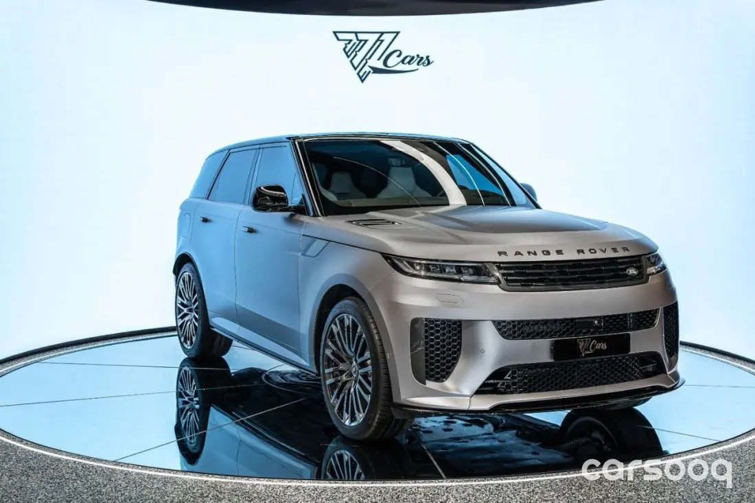Range Rover Sport SV Edition One 4.4L V8 Silver - 2024 GCC Specs - Photo 4