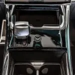 Range Rover Sport SV Edition One 4.4L V8 Silver - 2024 GCC Specs - Thumbnail 23