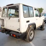 Toyota Land Cruiser LC71 4.0L V6 White - 2026 Automatic GCC Specs For Export in Dubai - Thumbnail 7