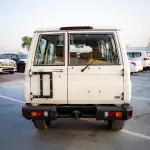 Toyota Land Cruiser LC71 4.0L V6 White - 2026 Automatic GCC Specs For Export in Dubai - Thumbnail 9