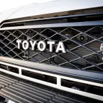 Toyota Land Cruiser LC71 4.0L V6 White - 2026 Automatic GCC Specs For Export in Dubai - Thumbnail 15