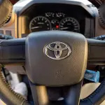 Toyota Land Cruiser LC71 4.0L V6 White - 2026 Automatic GCC Specs For Export in Dubai - Thumbnail 18