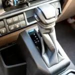 Toyota Land Cruiser LC71 4.0L V6 White - 2026 Automatic GCC Specs For Export in Dubai - Thumbnail 19