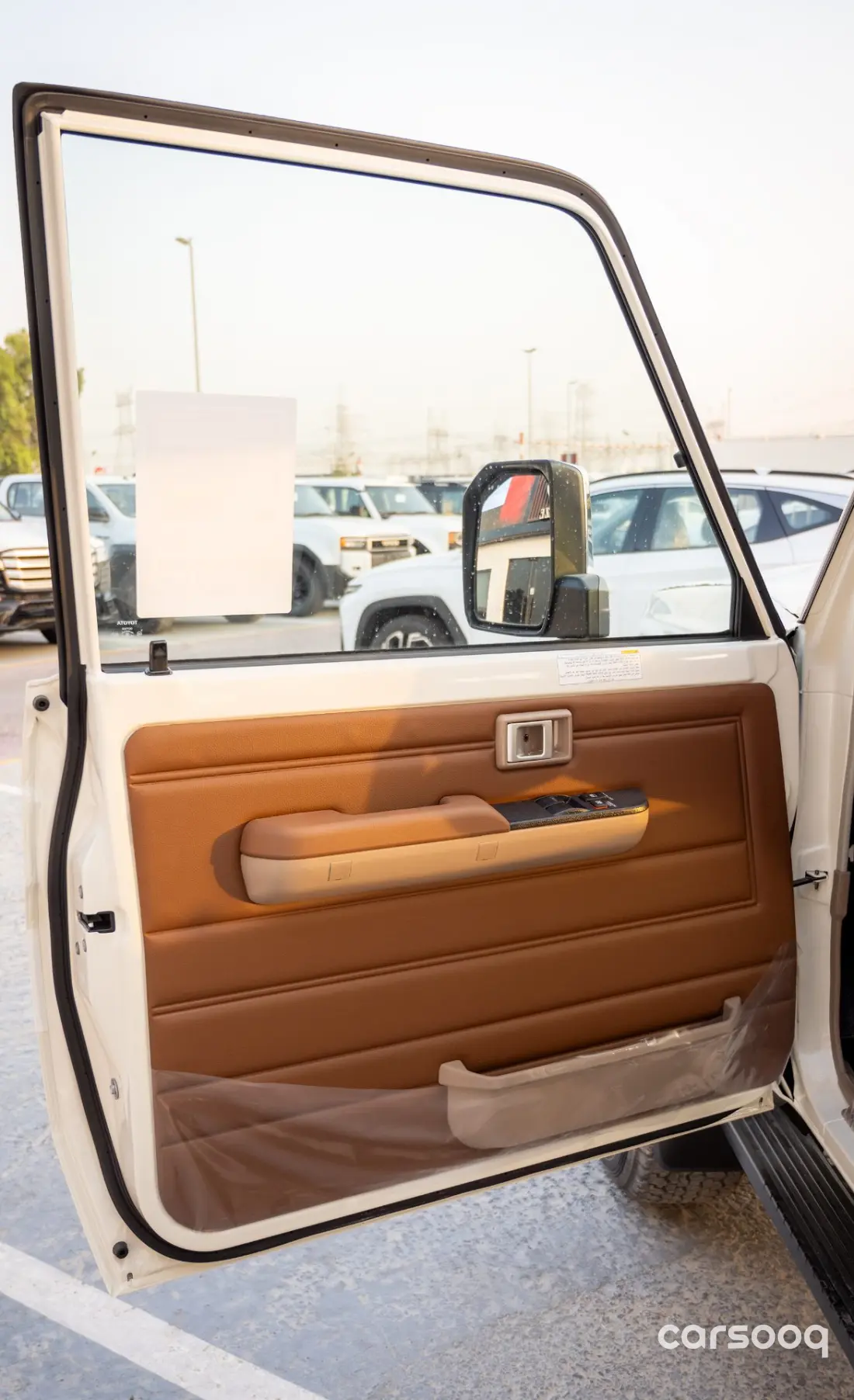 Toyota Land Cruiser LC71 4.0L V6 White - 2026 Automatic GCC Specs For Export in Dubai - Photo 22