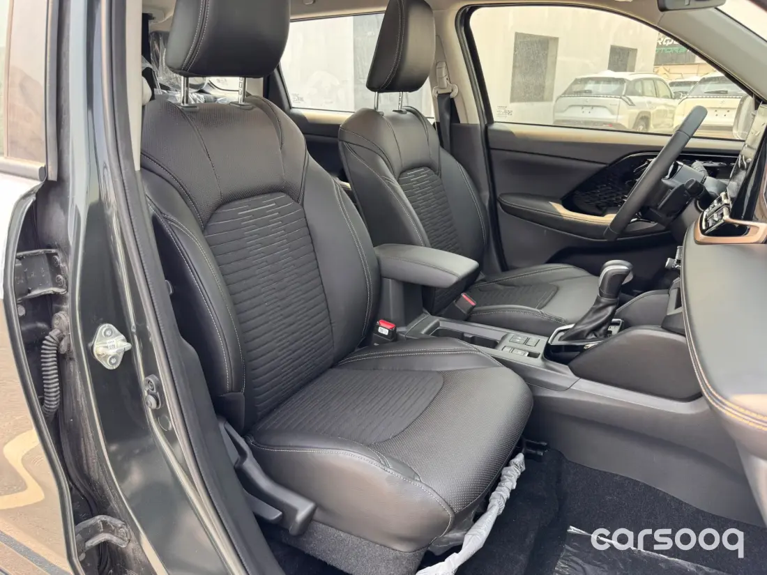Suzuki Across GLX 2.5L PHEV Green - 2026 GCC Specs Full option - Photo 10