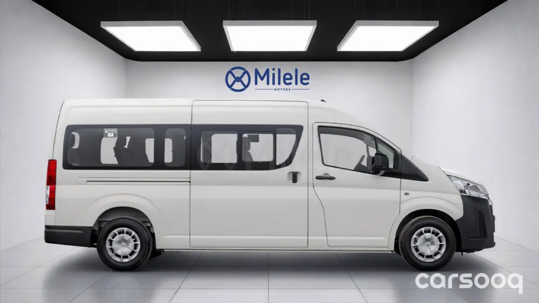 Toyota Hiace STD 13 Seater 2026 3.5L V6 Petrol Manual White  - Photo 5