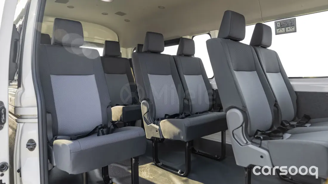 Toyota Hiace STD 13 Seater 2026 3.5L V6 Petrol Manual White  - Photo 28