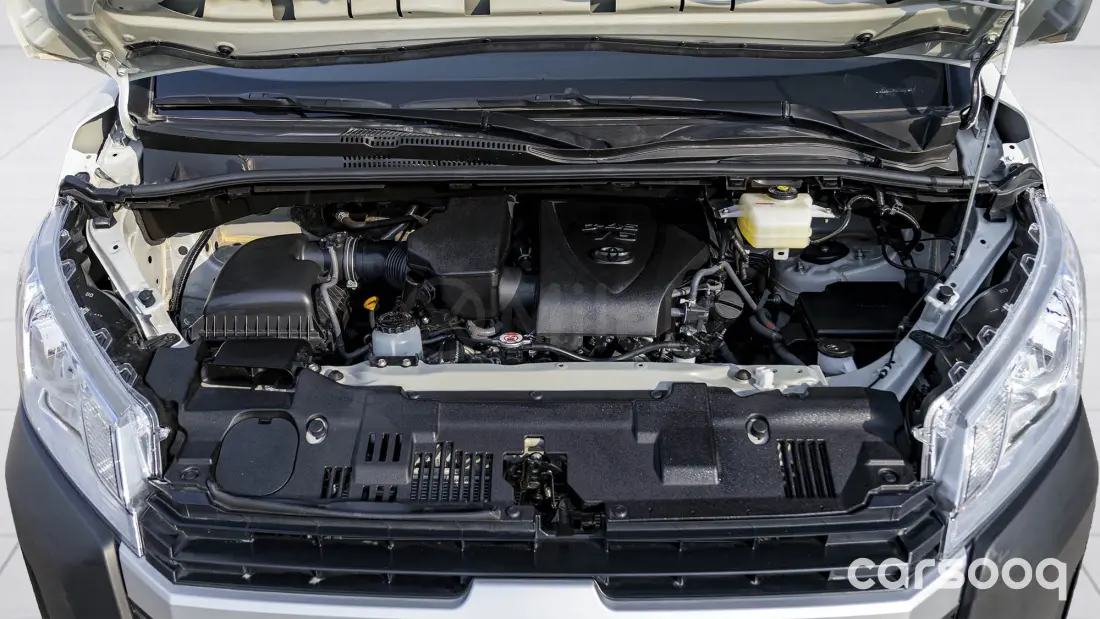 Toyota Hiace STD 13 Seater 2026 3.5L V6 Petrol Manual White  - Photo 30