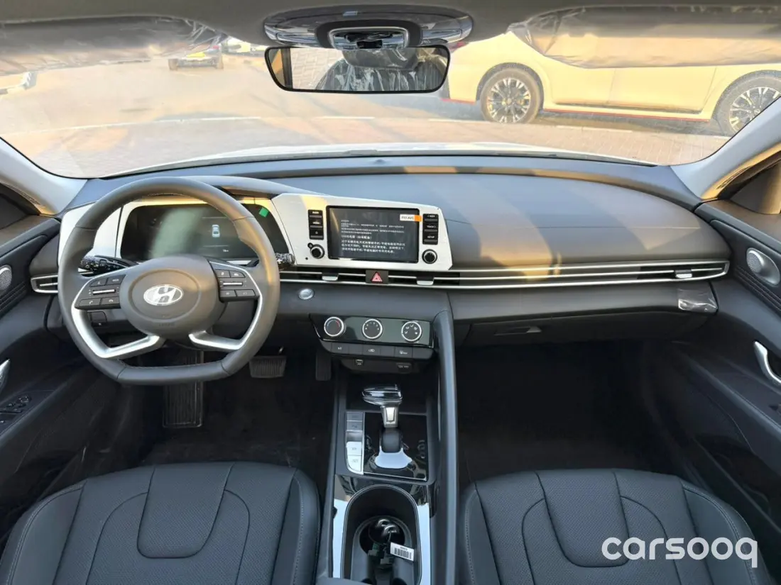 Hyundai Elantra Comfort 1.5L Petrol 2025 Model White Color Exterior For Export in Dubai - Photo 8