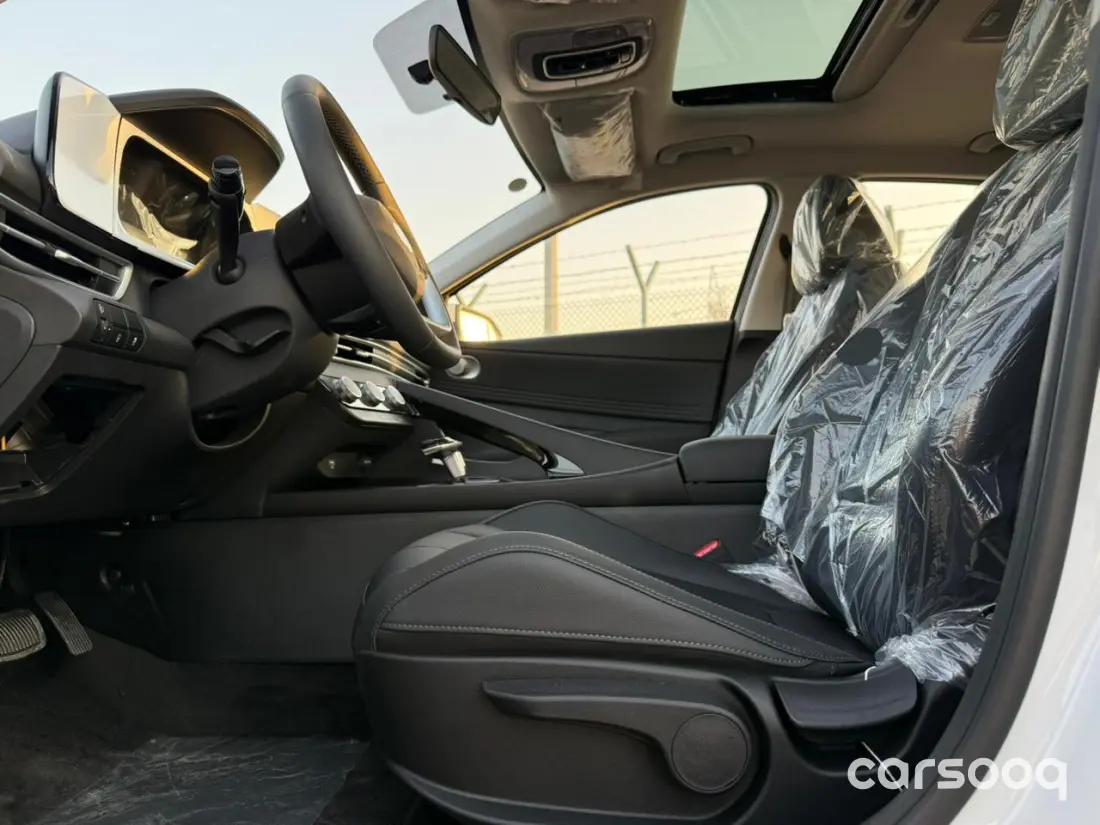 Hyundai Elantra Comfort 1.5L Petrol 2025 Model White Color Exterior For Export in Dubai - Photo 12