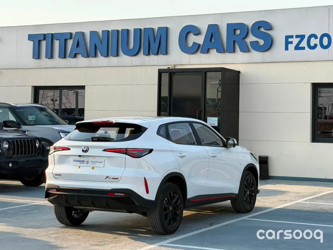 Changan X5 Plus 1.5L Turbo Petrol 2026 Model White Color Exterior For Export in Dubai - Photo 6