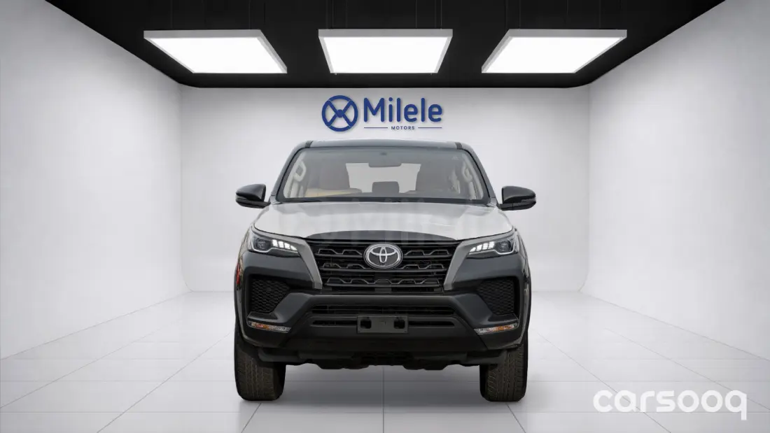 Toyota Fortuner 2026 Model Year 2.7L 4X4 Grey Color - Photo 2