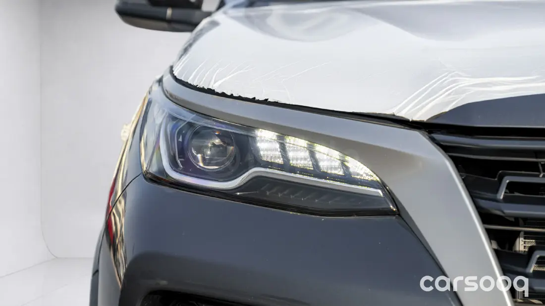 Toyota Fortuner 2026 Model Year 2.7L 4X4 Grey Color - Photo 4