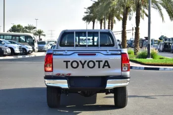 2023 TOYOTA HILUX DLX 2.4L DIESEL AT