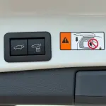 Toyota RAV4 XLE 2.5L Hybrid 2026 - GCC Specs - White/Beige - Thumbnail 12
