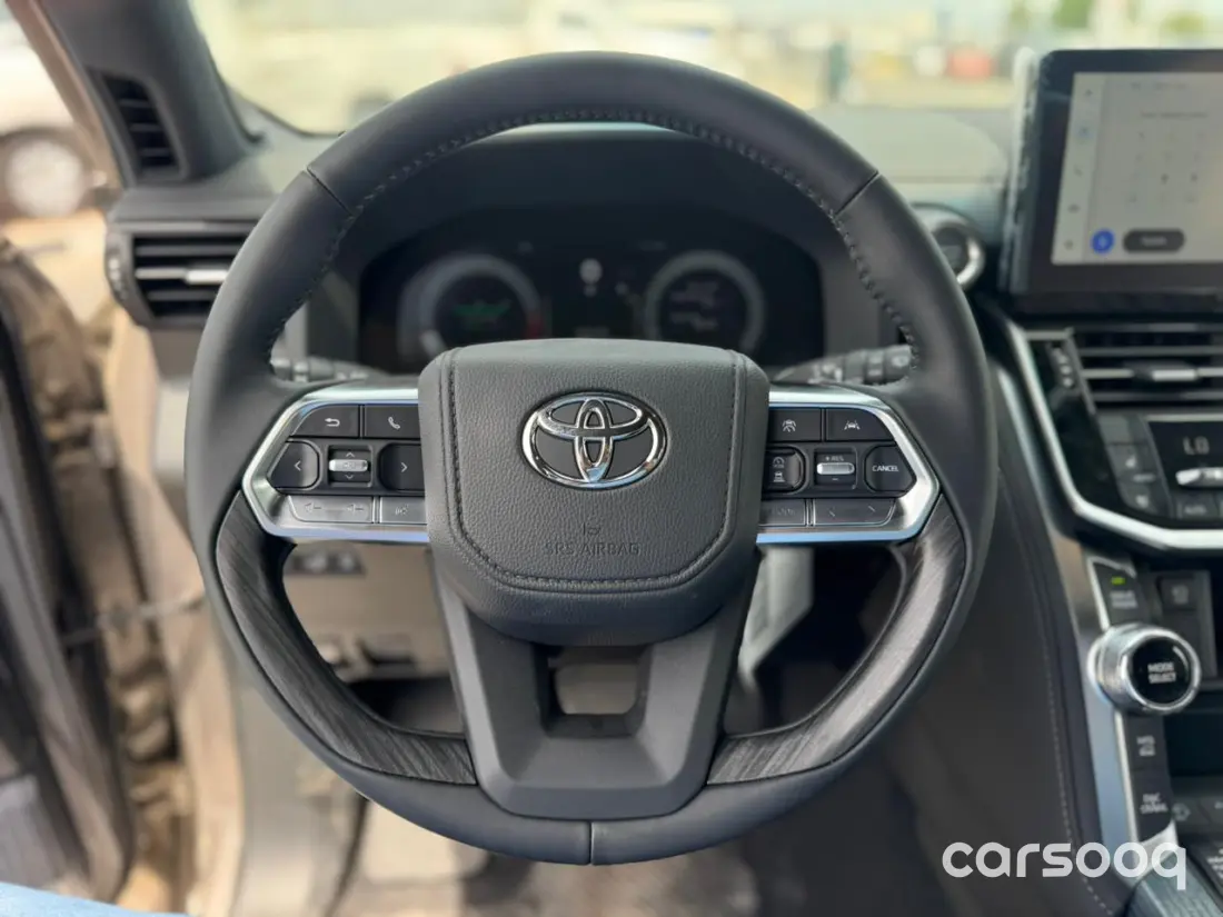 Toyota Land Cruiser VXR 3.5L Twin-Turbo 2025 - GCC Specs - Bronze/Red - Photo 9