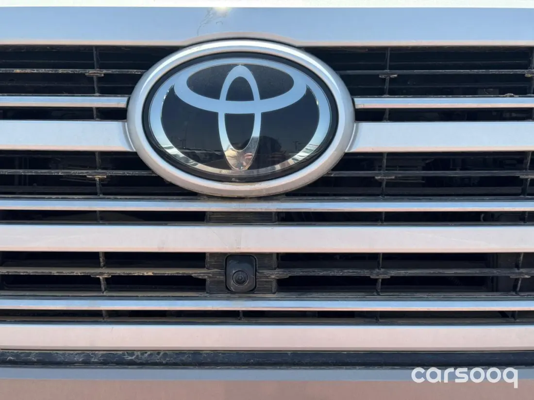 Toyota Land Cruiser VXR 3.5L Twin-Turbo 2025 - GCC Specs - Bronze/Red - Photo 28
