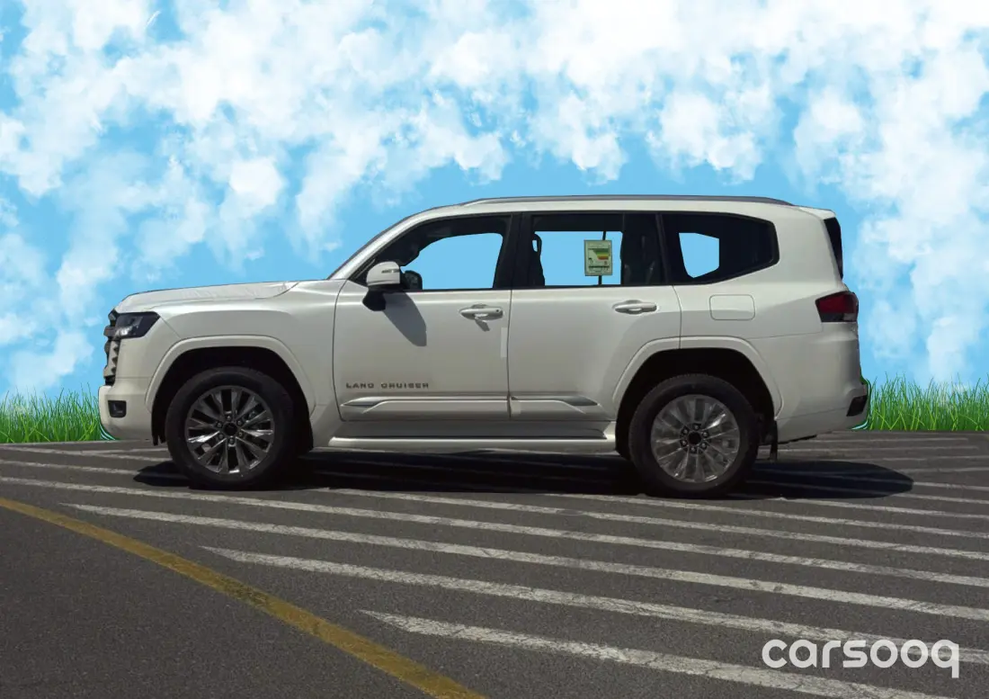 Toyota Land Cruiser GXR 4.0L V6 2026 - GCC Specs - White/Black - Photo 4