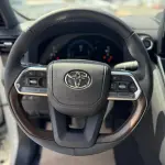 Toyota Land Cruiser GXR 4.0L V6 2026 - GCC Specs - White/Black - Thumbnail 5