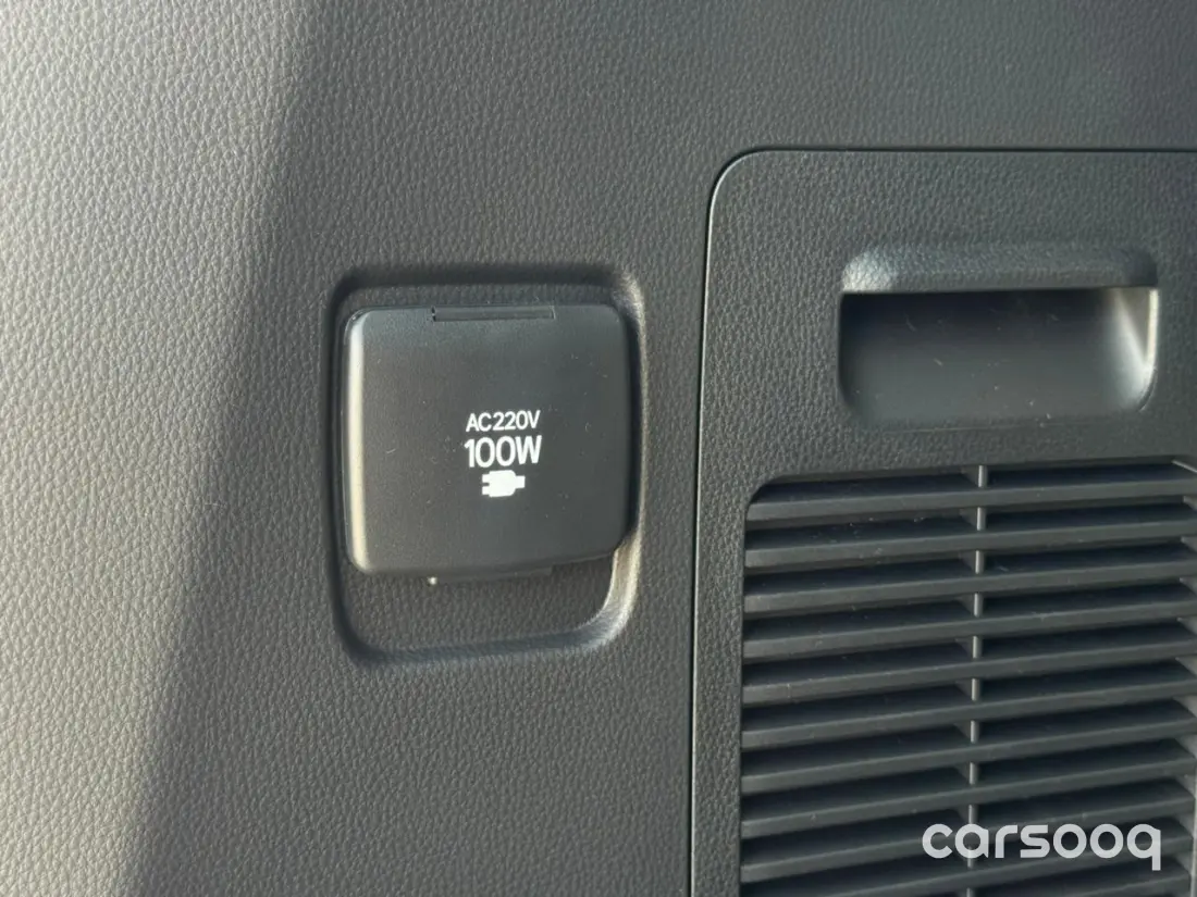 Toyota Land Cruiser GXR 4.0L V6 2026 - GCC Specs - White/Black - Photo 22