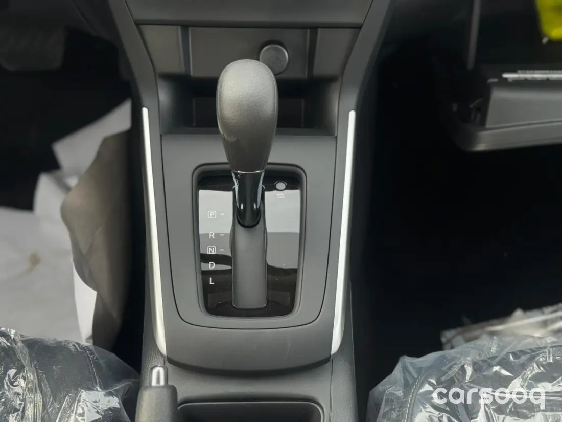 Nissan Sylphy Wiz 1.6L 2025 - White/Black - Photo 11