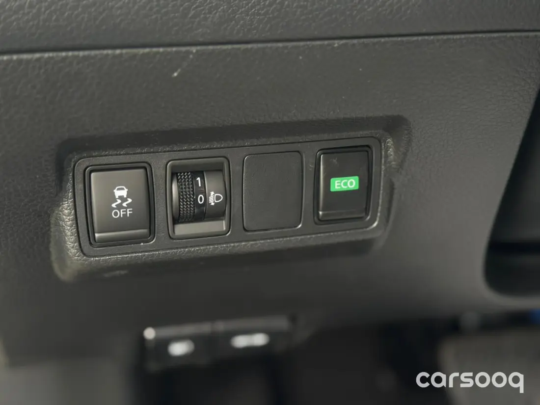 Nissan Sylphy Wiz 1.6L 2025 - White/Black - Photo 18