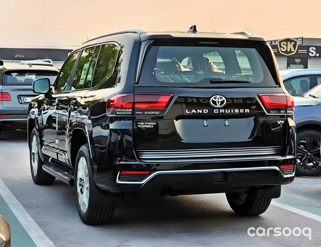 Toyota Land Cruiser VX 3.3L V6 Twin-Turbo Diesel 2026 - GCC Specs - Black/Black - Photo 4