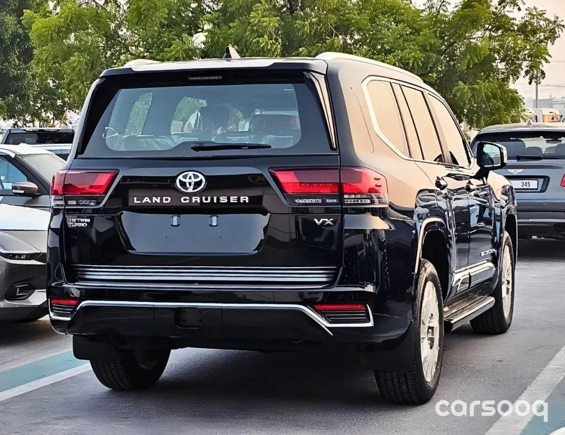Toyota Land Cruiser VX 3.3L V6 Twin-Turbo Diesel 2026 - GCC Specs - Black/Black - Photo 5