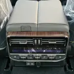 Toyota Land Cruiser VX 3.3L V6 Twin-Turbo Diesel 2026 - GCC Specs - Black/Black - Thumbnail 26