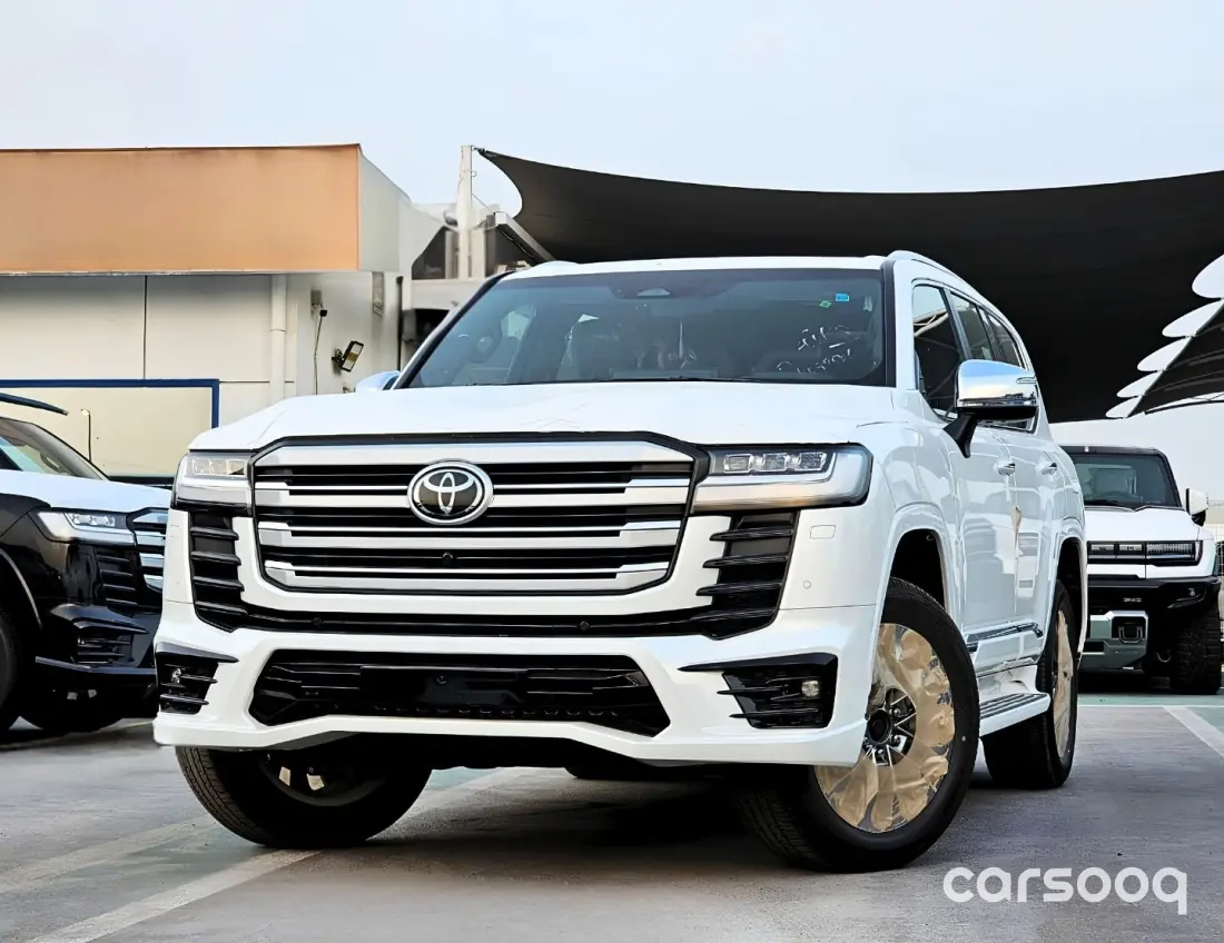 Toyota Land Cruiser VXR 2026 Model 3.5L V6 - GCC Specs - White/Red - Photo 1