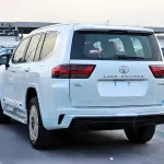 Toyota Land Cruiser VXR 2026 Model 3.5L V6 - GCC Specs - White/Red - Thumbnail 5
