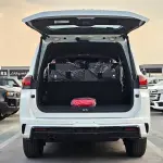 Toyota Land Cruiser VXR 2026 Model 3.5L V6 - GCC Specs - White/Red - Thumbnail 7