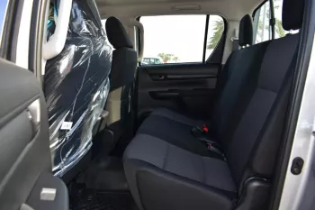 2023 TOYOTA HILUX DLX 2.4L DIESEL AT