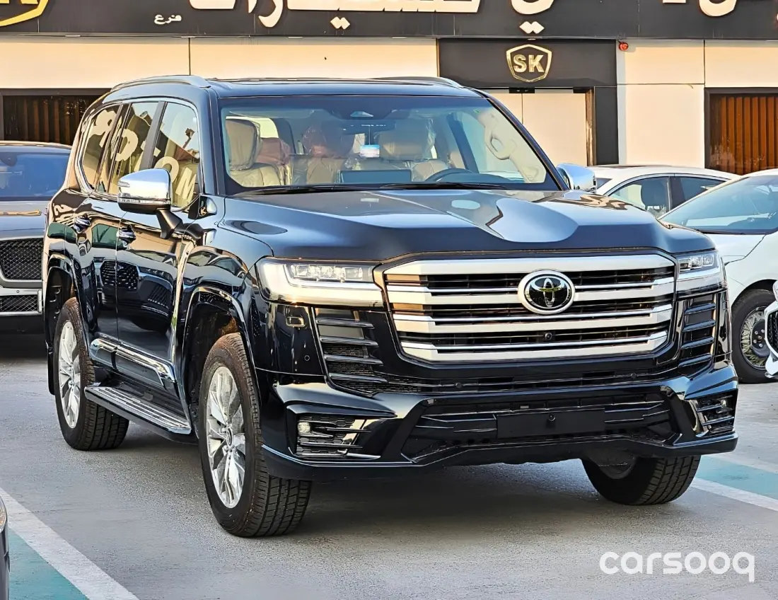 Toyota Land Cruiser VXR 2026 Model 3.5L V6 - GCC Specs - Black/Beige - Photo 2