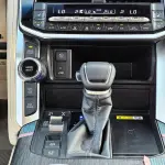 Toyota Land Cruiser VXR 2026 Model 3.5L V6 - GCC Specs - Black/Beige - Thumbnail 18