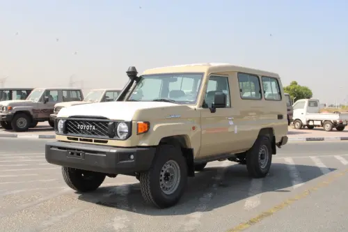 Toyota Land Cruiser LC78 2026 Model 4.0L V6 Manual - GCC Specs - Beige/Grey